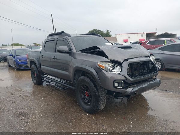 2017 TOYOTA TACOMA TRD SPORT — I1