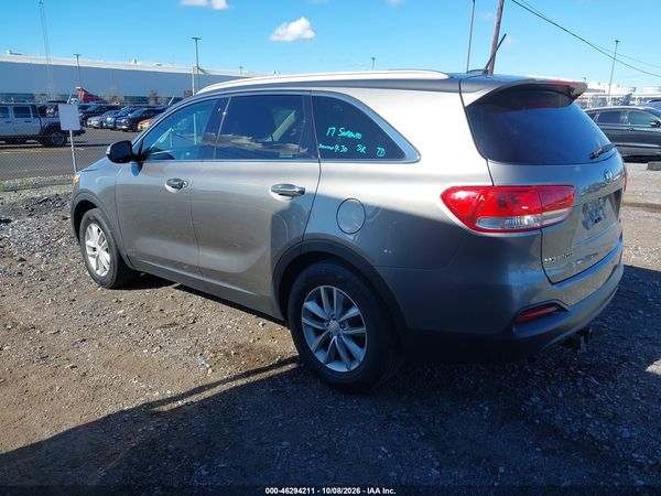 2017 KIA SORENTO 2.4L LX — I3