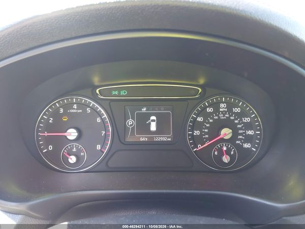 2017 KIA SORENTO 2.4L LX — I7