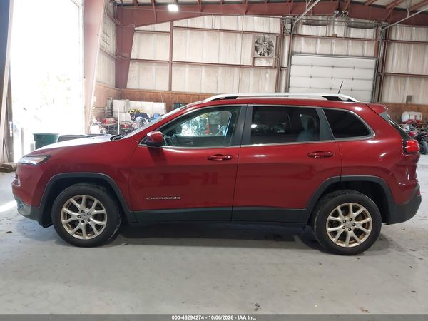2017 JEEP CHEROKEE LATITUDE FWD — I117