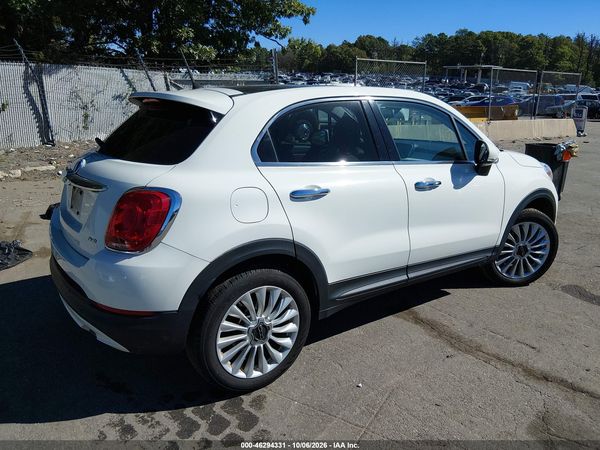 2016 FIAT 500X LOUNGE — I4