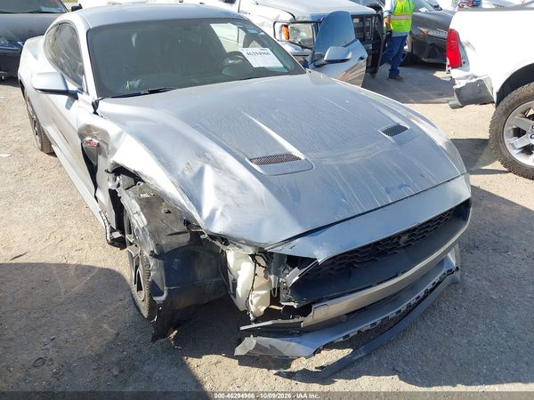 2020 FORD MUSTANG — I6