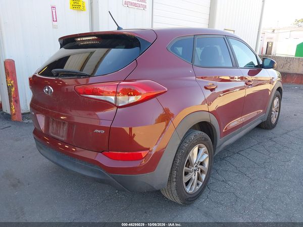 2018 HYUNDAI TUCSON SE — I4
