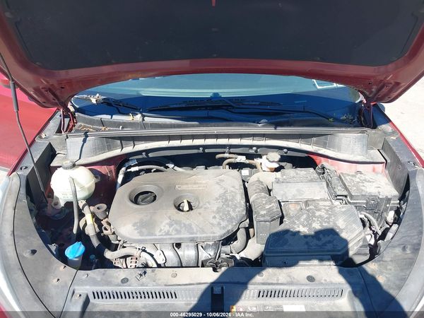 2018 HYUNDAI TUCSON SE — I10