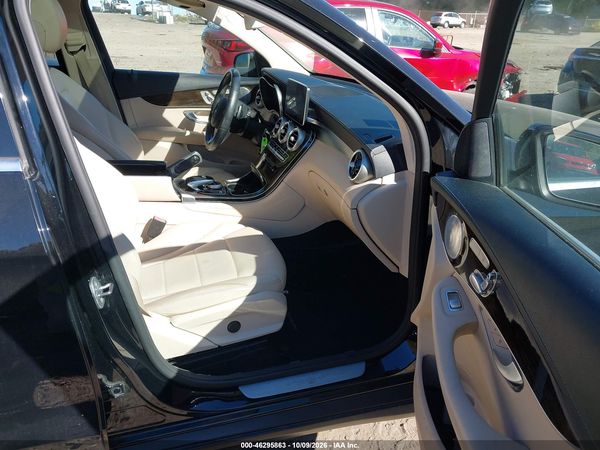 2016 MERCEDES-BENZ GLC 300 4MATIC — I5