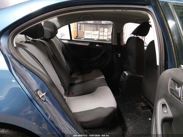 2017 VOLKSWAGEN JETTA 1.4T S — I8