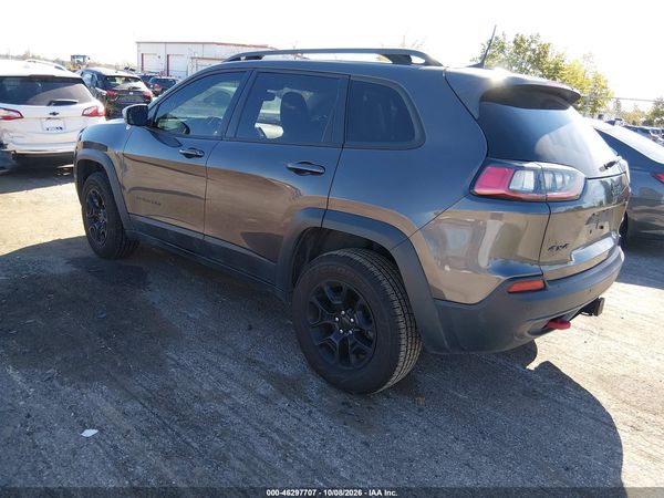 2019 JEEP CHEROKEE TRAILHAWK 4X4 — I3