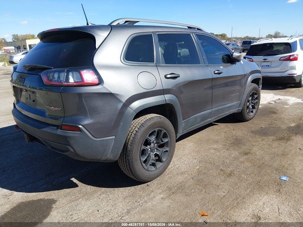 2019 JEEP CHEROKEE TRAILHAWK 4X4 — I4