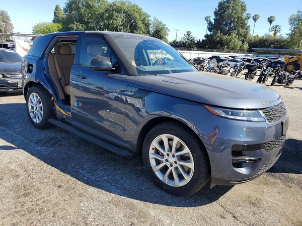 2024 LAND ROVER RANGE ROVER SPORT P360 SE