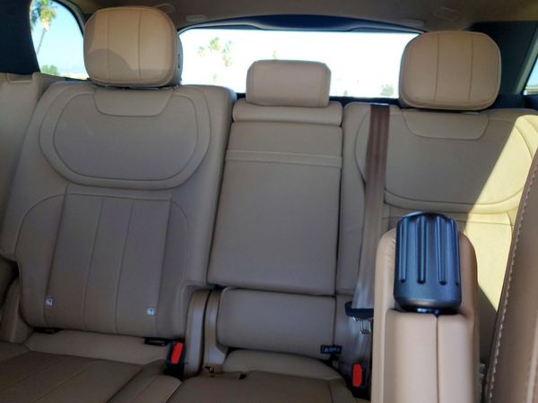 2024 LAND ROVER RANGE ROVER SPORT P360 SE