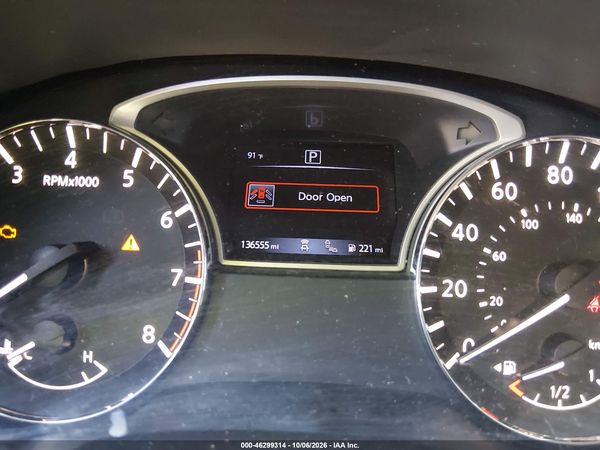 2019 NISSAN PATHFINDER SV — I7