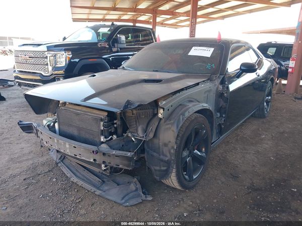 2014 DODGE CHALLENGER SXT — I6