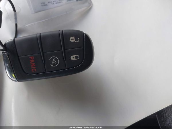 2025 JEEP COMPASS LIMITED 4X4 — I11