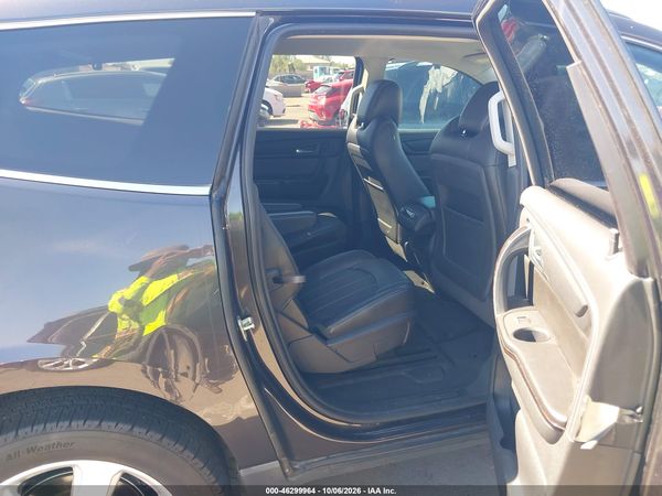 2017 CHEVROLET TRAVERSE PREMIER — I8