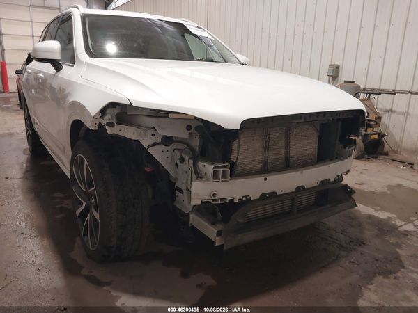 2020 VOLVO XC90 T6 MOMENTUM 6 PASSENGER — I6
