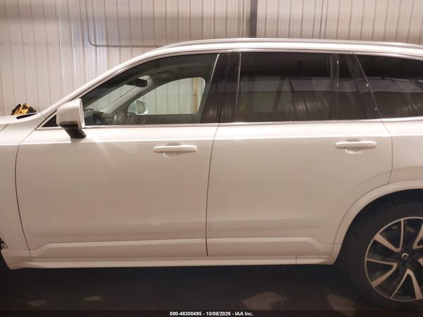 2020 VOLVO XC90 T6 MOMENTUM 6 PASSENGER — I117