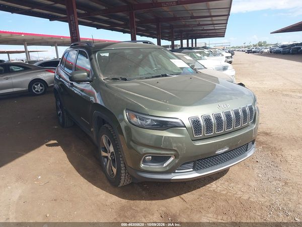 2017 JEEP RENEGADE SPORT 4X4 — I1
