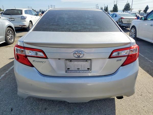 2014 TOYOTA CAMRY