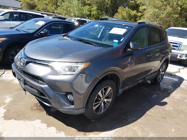2016 TOYOTA RAV4 XLE — I2