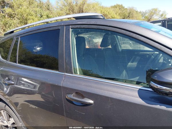 2016 TOYOTA RAV4 XLE — I116