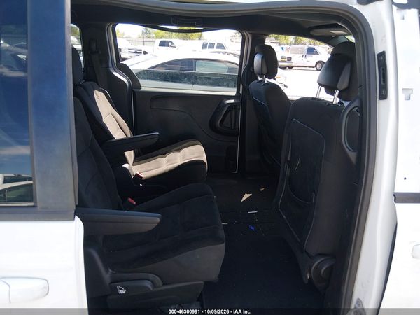 2018 DODGE GRAND CARAVAN SE PLUS — I8