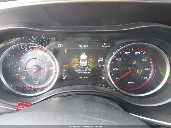 2015 DODGE CHARGER SE — I7