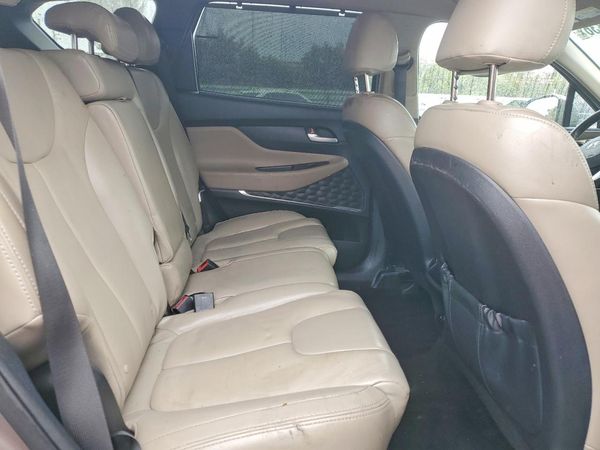 2019 HYUNDAI SANTA FE