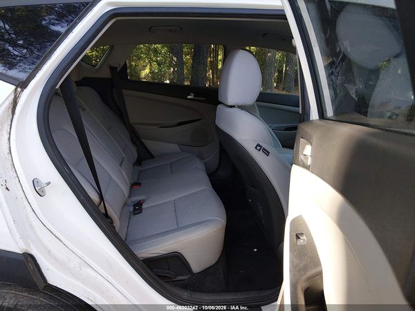 2019 HYUNDAI TUCSON SE — I8