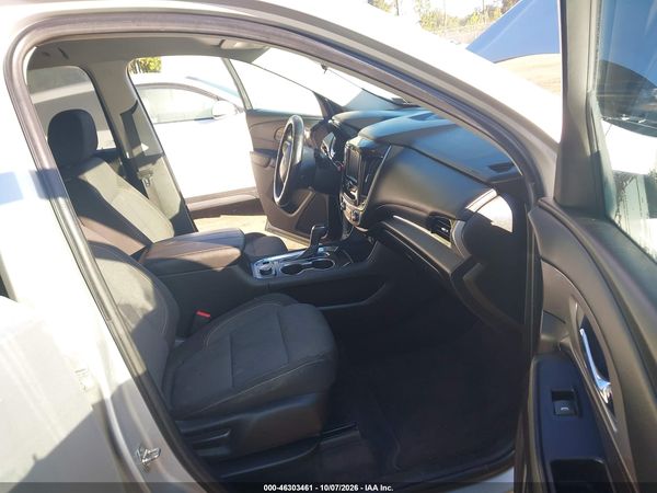 2019 CHEVROLET TRAVERSE LS — I5