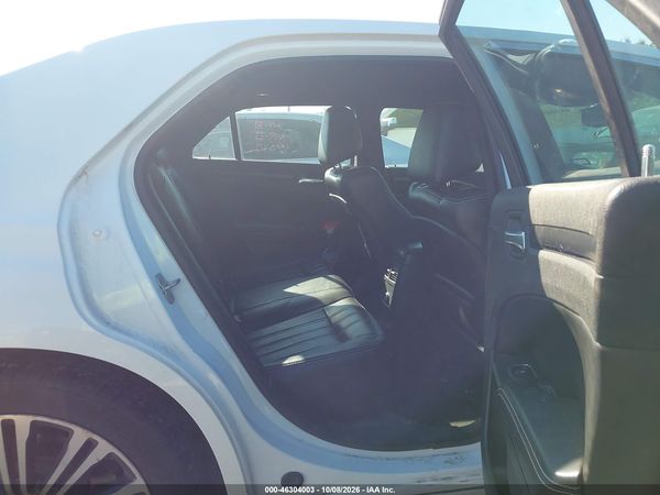 2014 CHRYSLER 300 300S — I8