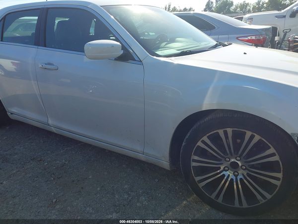 2014 CHRYSLER 300 300S — I116