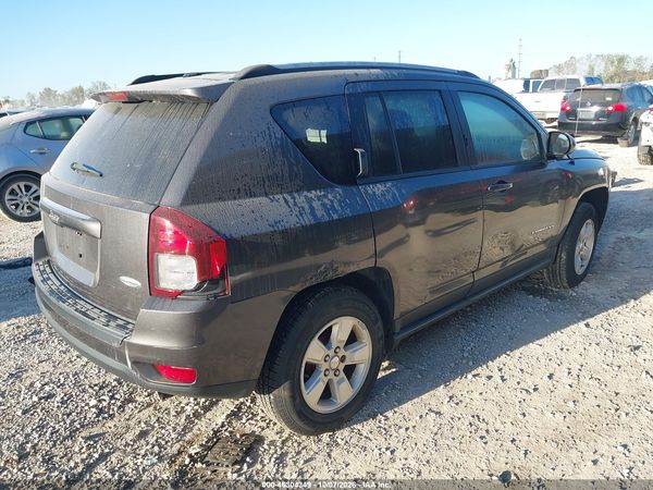 2017 JEEP COMPASS LATITUDE FWD — I4