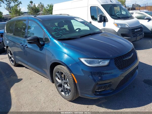 2025 CHRYSLER PACIFICA LIMITED — I1