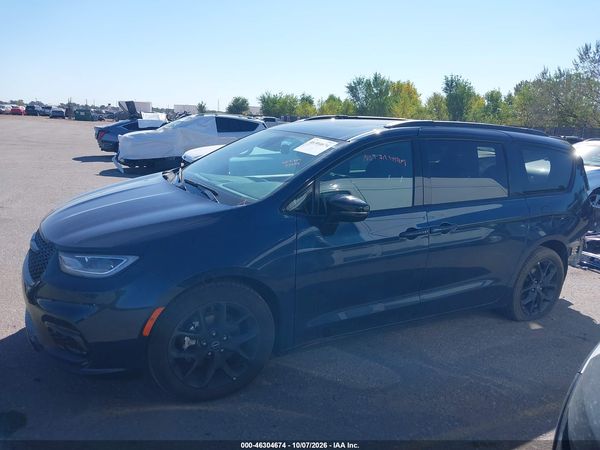 2025 CHRYSLER PACIFICA LIMITED — I117