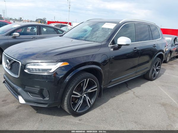 2017 VOLVO XC90 HYBRID — I2