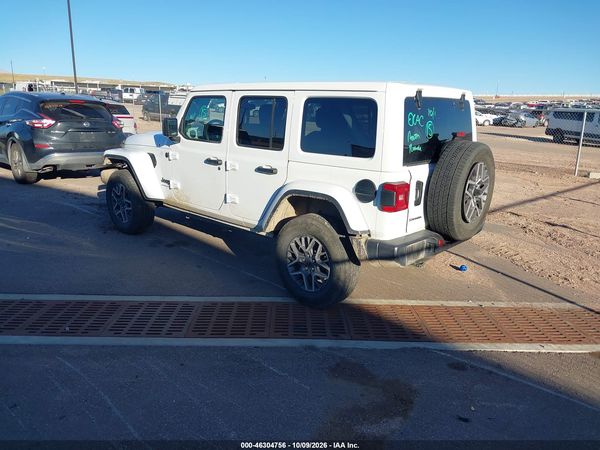 2025 JEEP WRANGLER 4-DOOR SAHARA 4X4 — I3