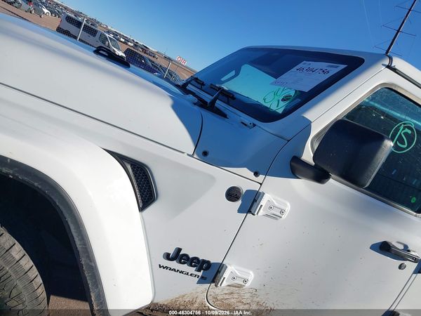 2025 JEEP WRANGLER 4-DOOR SAHARA 4X4 — I6