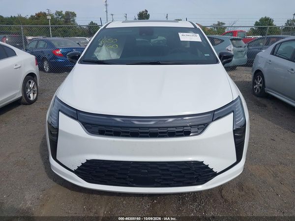 2027 CHRYSLER PACIFICA Limited — I115