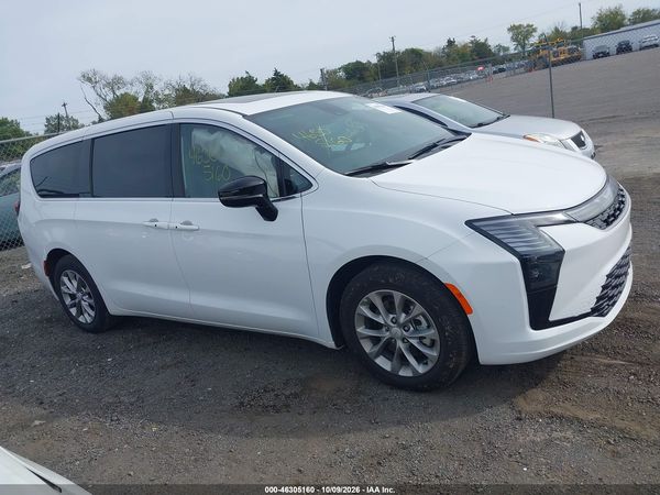 2027 CHRYSLER PACIFICA Limited — I116