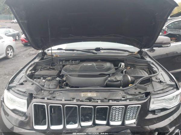 2016 JEEP GRAND CHEROKEE SUMMIT — I10