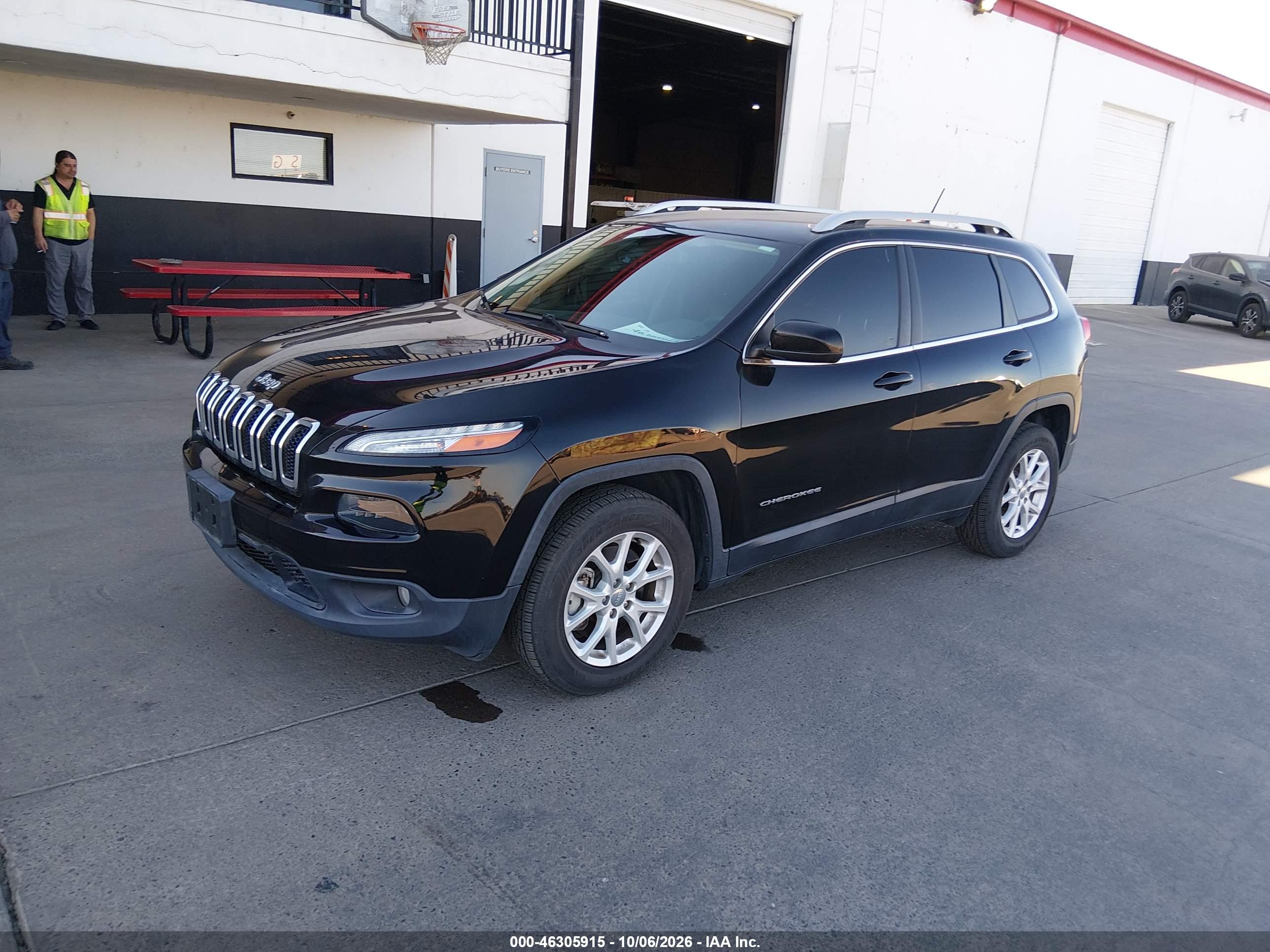 2018 JEEP CHEROKEE LATITUDE 4X4 — I2
