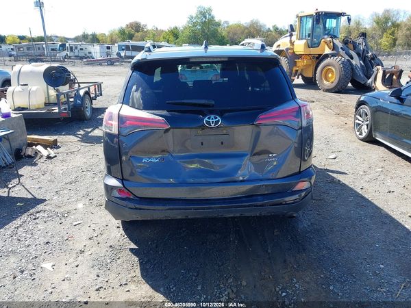 2017 TOYOTA RAV4 SE — I6