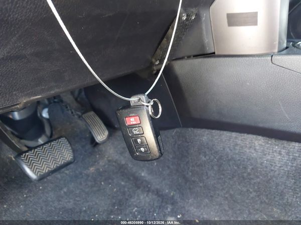 2017 TOYOTA RAV4 SE — I11