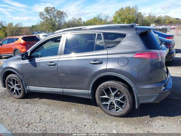 2017 TOYOTA RAV4 SE — I117
