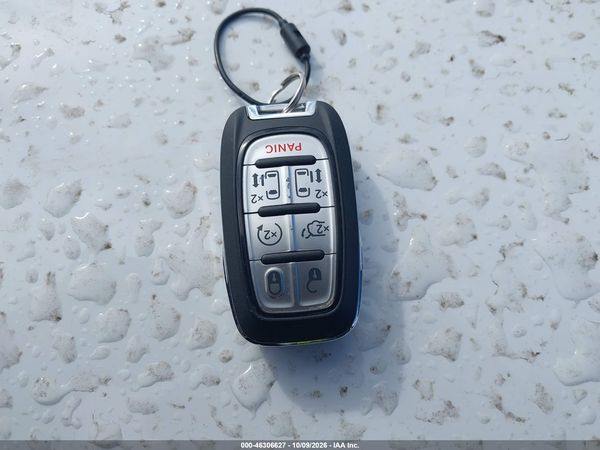 2026 CHRYSLER PACIFICA SELECT — I11