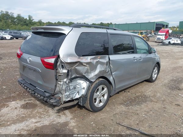 2016 TOYOTA SIENNA LE 8 PASSENGER — I4