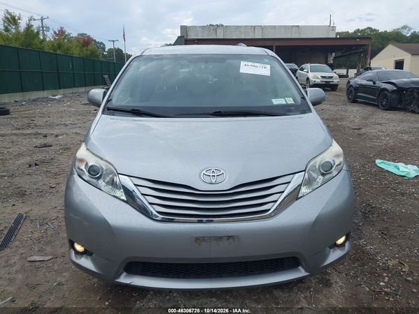 2016 TOYOTA SIENNA LE 8 PASSENGER — I115