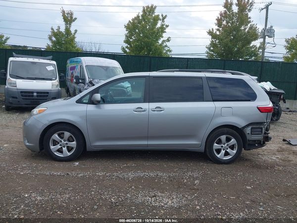 2016 TOYOTA SIENNA LE 8 PASSENGER — I117