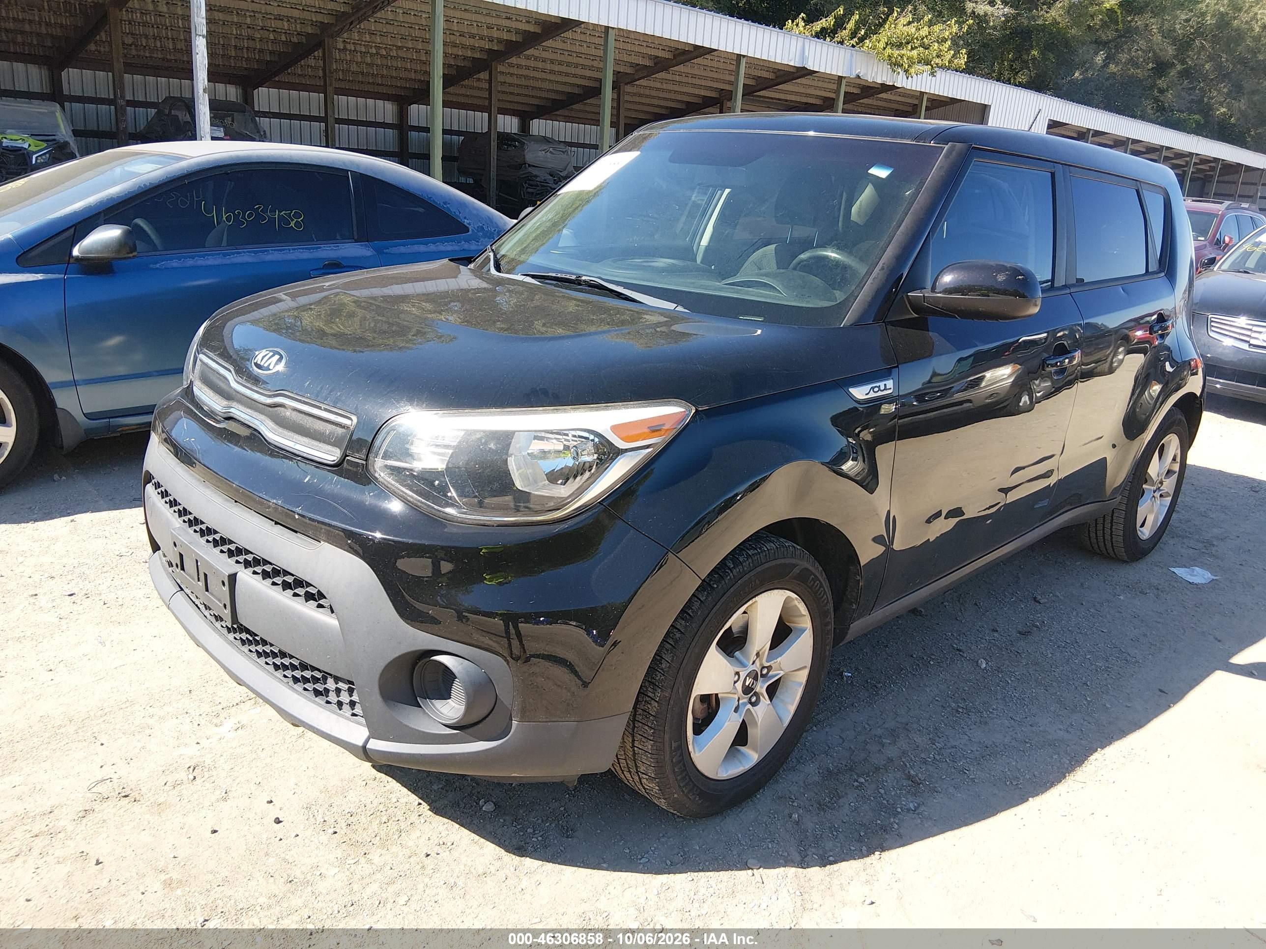 2017 KIA SOUL Base — I2