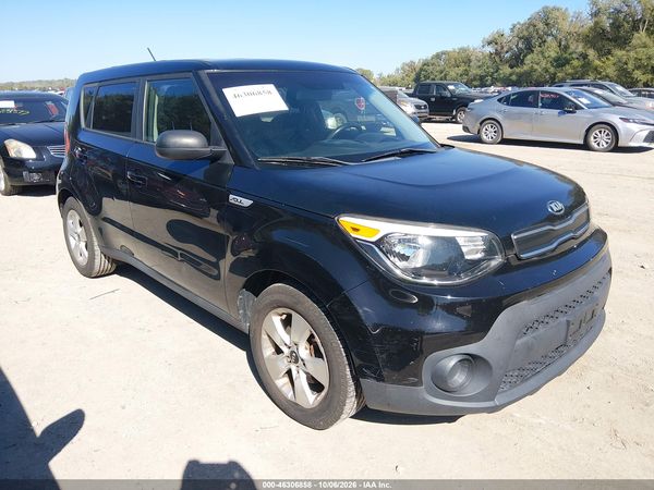 2017 KIA SOUL Base — I1